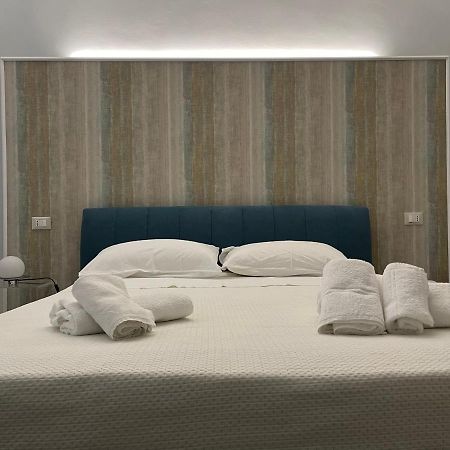 Minioto Rooms Noto Zewnętrze zdjęcie