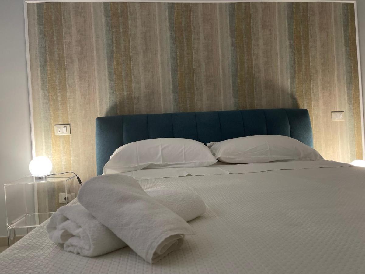 Minioto Rooms Noto Zewnętrze zdjęcie