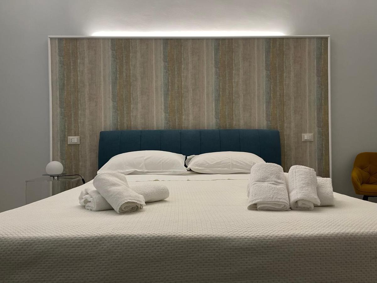 Minioto Rooms Noto Zewnętrze zdjęcie